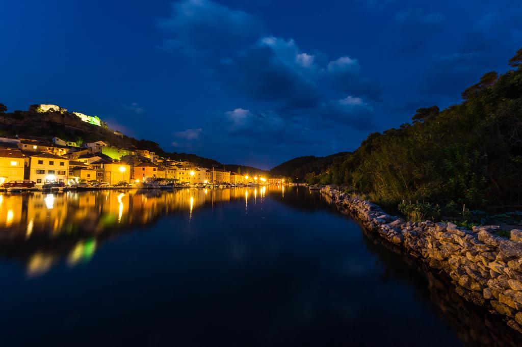 Aparthotel Castrum Novum Novigrad Istria Eksteriør billede