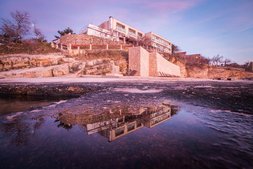 Aparthotel Castrum Novum Novigrad Istria Eksteriør billede