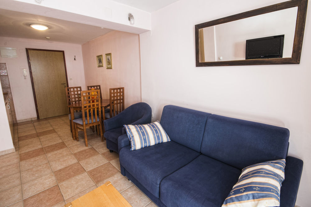 Aparthotel Castrum Novum Novigrad Istria Eksteriør billede